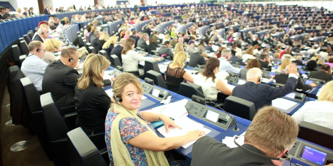 Intervention d’Isabelle Thomas dans le débat sur les retards dans le débat sur le lancement de la politique de cohésion pour 2014-2020